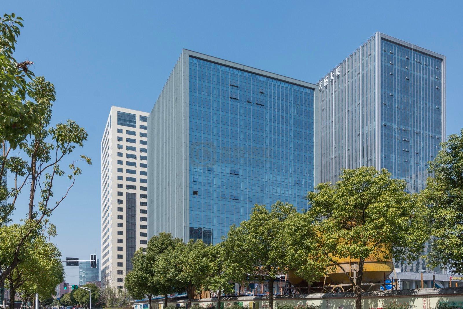 垠坤新城数据空间（信安大厦）139平米办公室出租