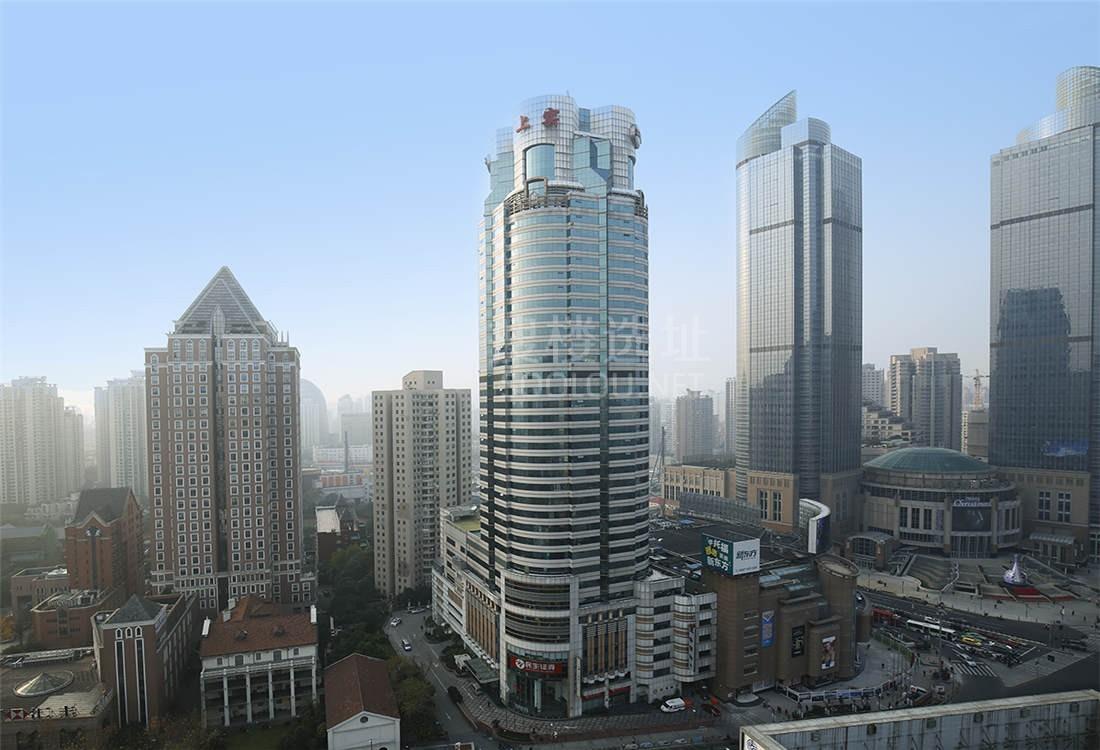 上海实业大厦58平米办公室出租