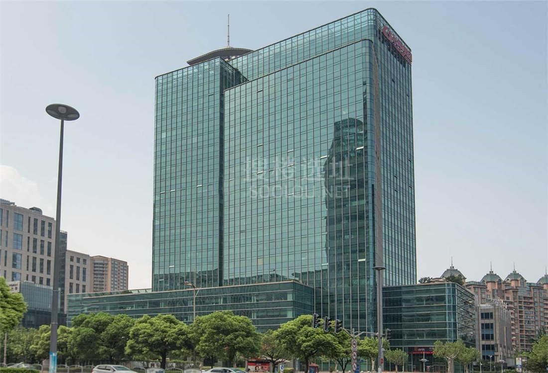 长泰国际金融大厦164平米办公室出租
