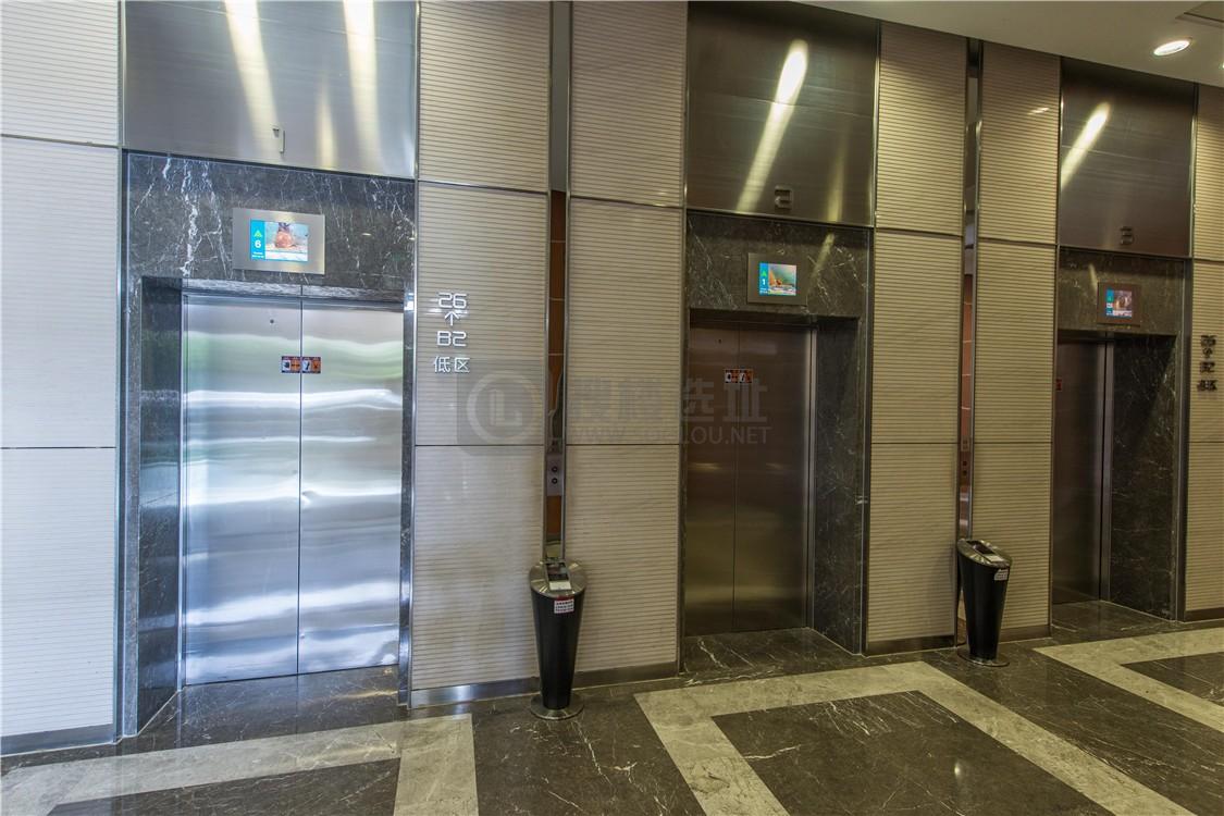 瑞晶国际大厦电梯间