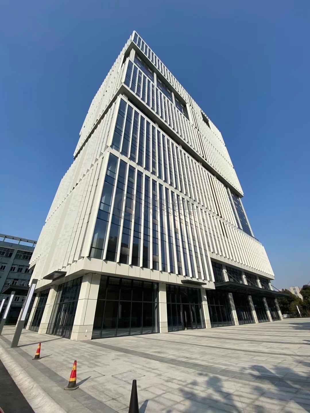 奥强大厦333平米办公室出租